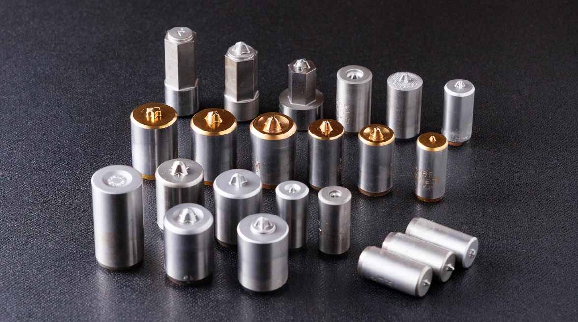 <?php echo esc_attr(!empty($item['title']) ? $item['title'] : '製品画像' . ($index + 1)); ?>